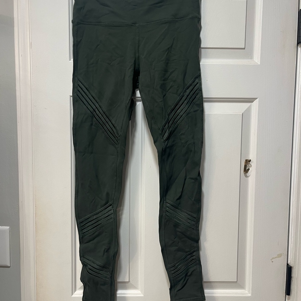 ALO Yoga Dark Green Leggings with mesh panels size M